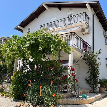 Apartments Logos Trogir Bagian luar foto